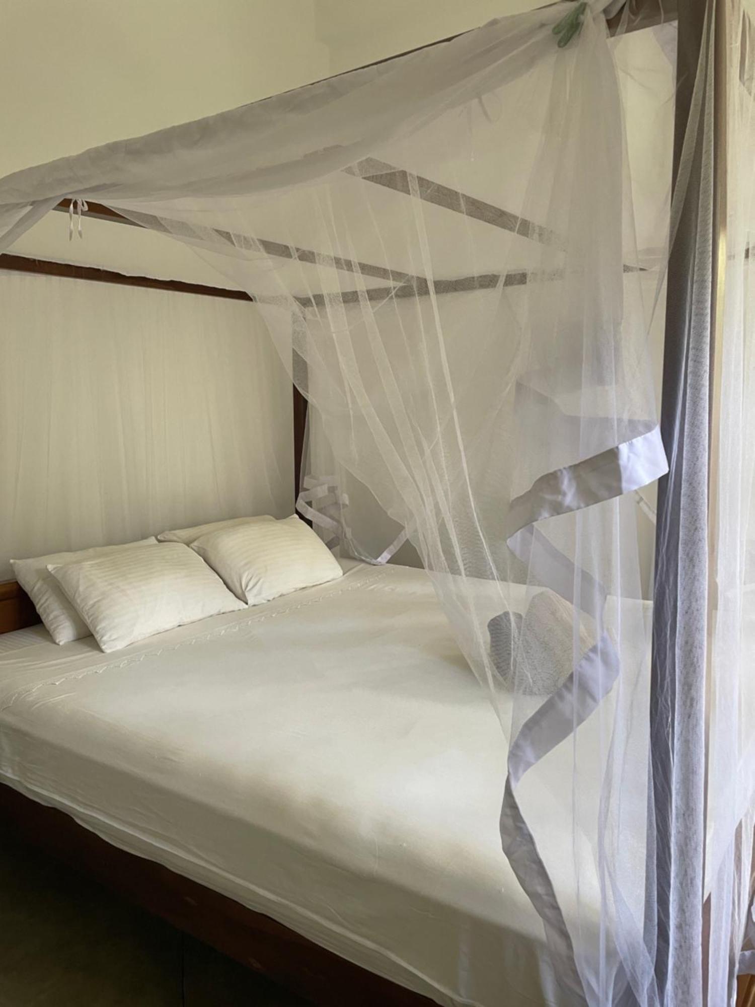 Casa Tharin Madiha Bed & Breakfast Matara Exterior foto