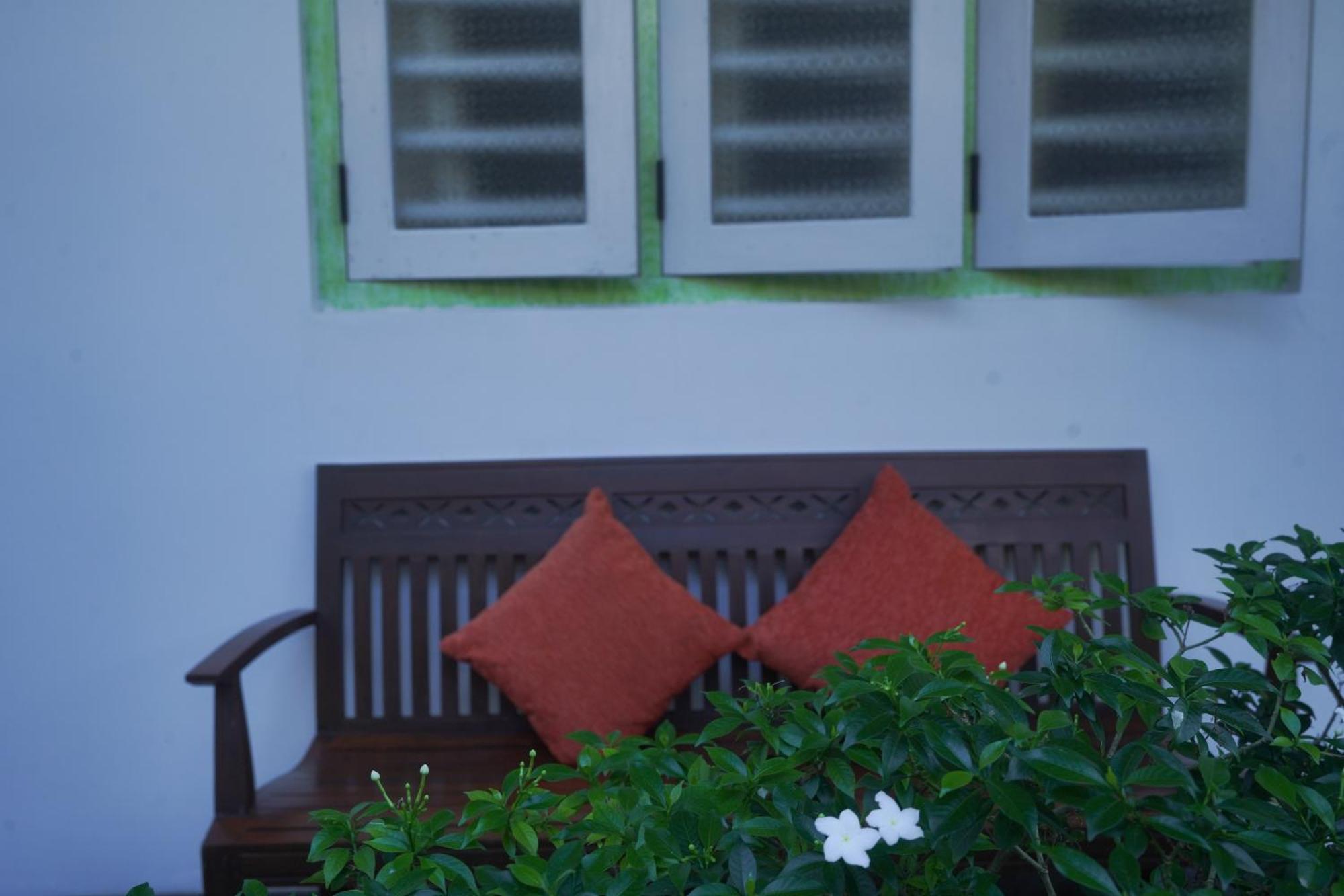 Casa Tharin Madiha Bed & Breakfast Matara Exterior foto